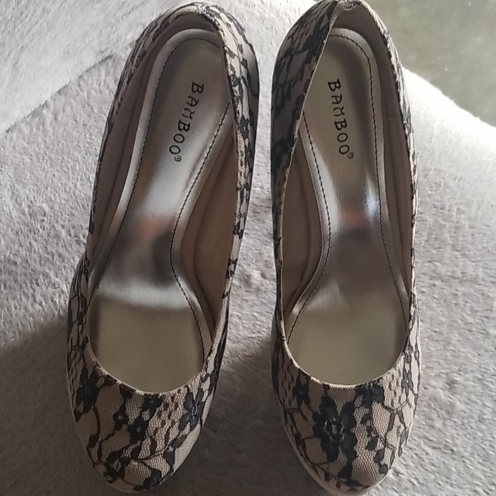 Shoes - Picture 3 of 3